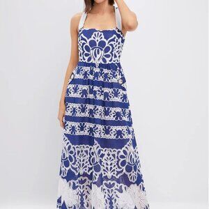 Borgo de Nor  - Navy Mavaro Lace Dress